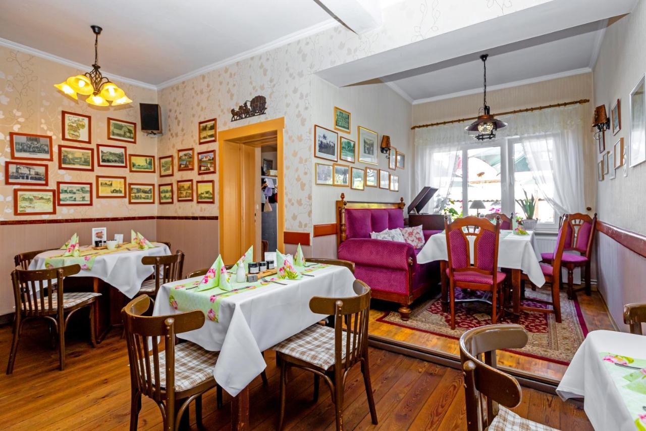 Gasthaus Stuckatz Dollenchen Exteriör bild